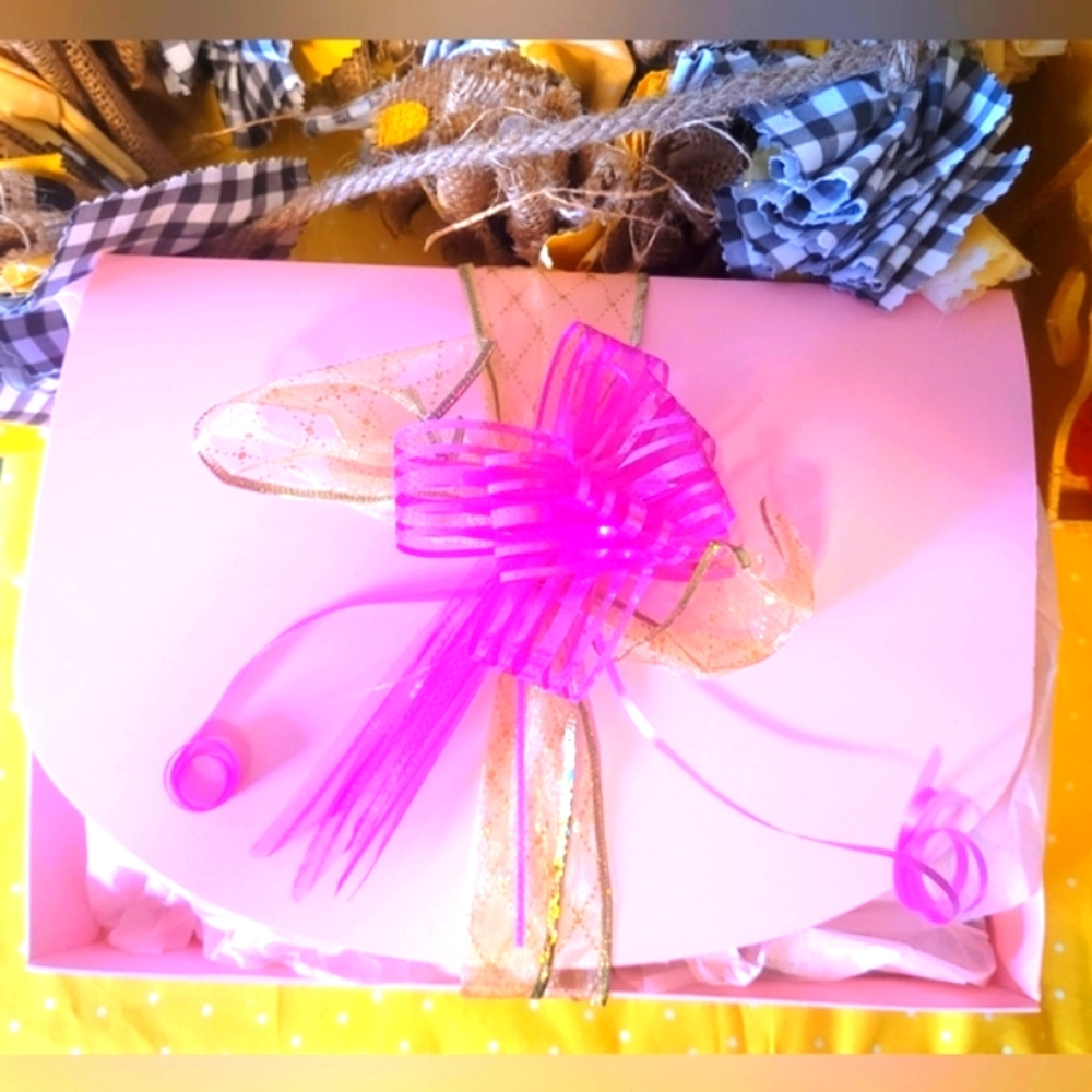 "🐝👑"Unique Queen Bee  Gift Set" Handcrafted - Picture 10 of 16
